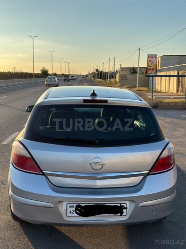 Opel Astra-3