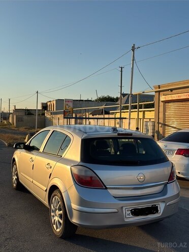 Opel Astra-4