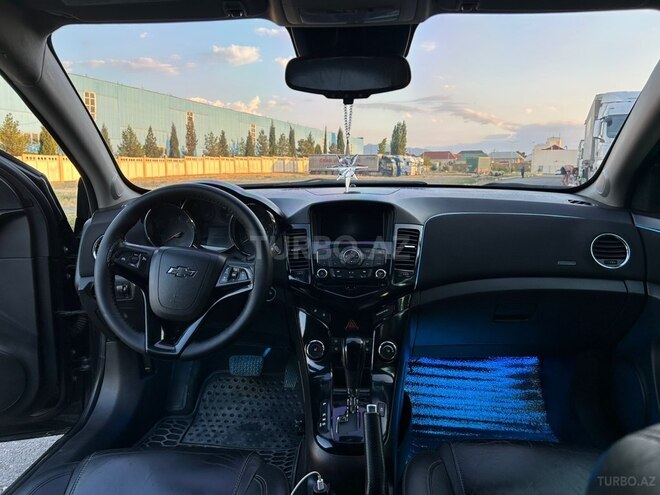 Chevrolet Cruze-7