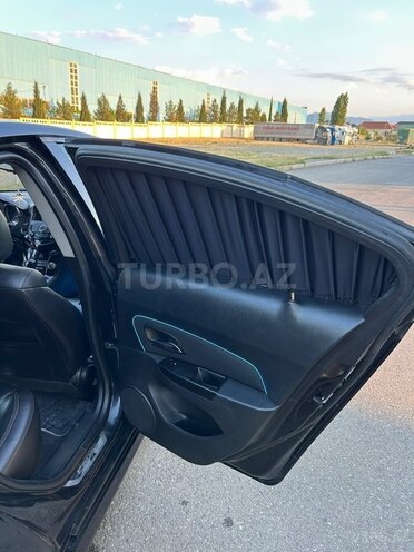 Chevrolet Cruze-6