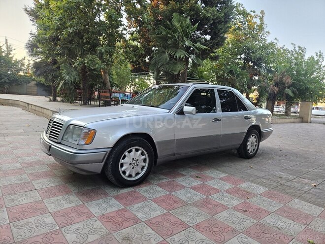 Mercedes 250 D-4