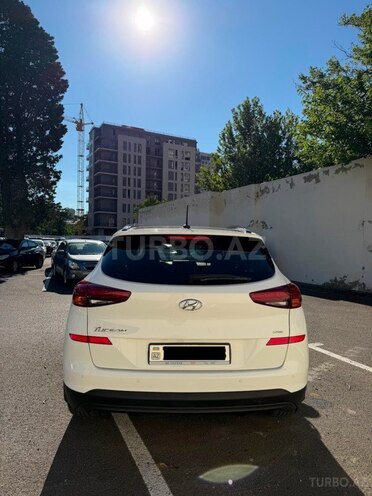 Hyundai Tucson-3