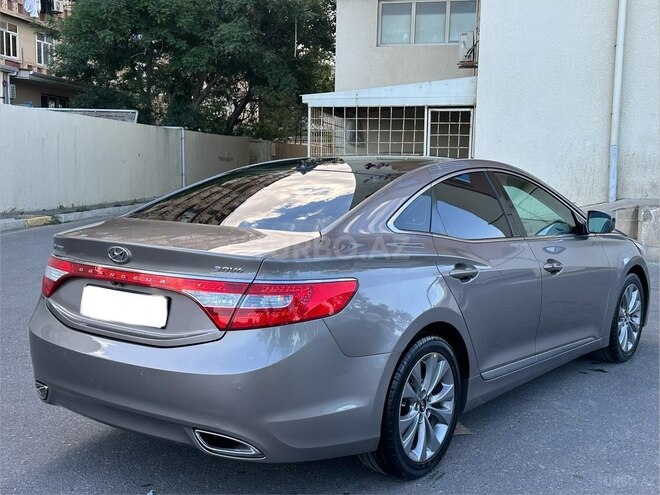 Hyundai Grandeur-3