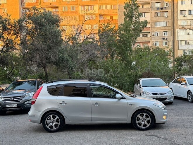 Hyundai i30-4