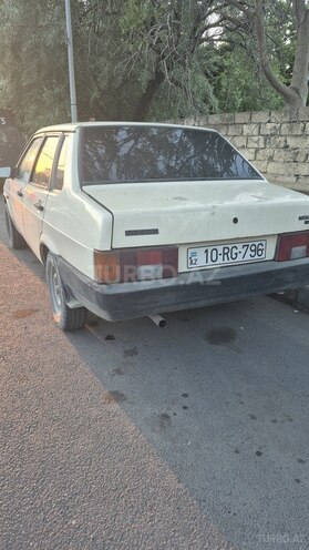LADA (VAZ) 21099-2