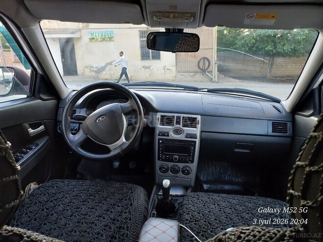 LADA (VAZ) Priora-8