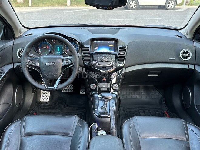 Chevrolet Cruze-20