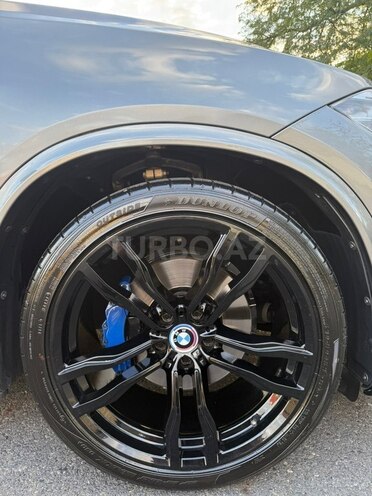 BMW X5-7