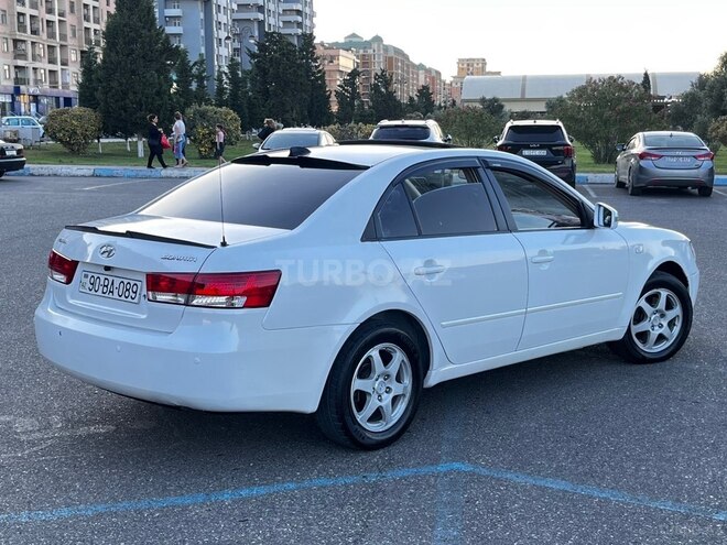 Hyundai Sonata-3
