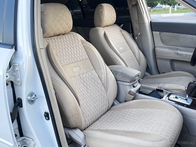 Hyundai Sonata-11