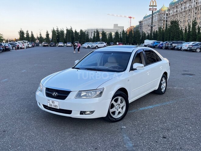Hyundai Sonata-6