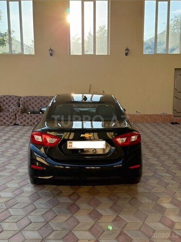 Chevrolet Cruze-2