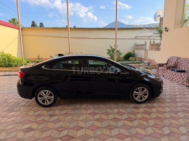 Chevrolet Cruze-4
