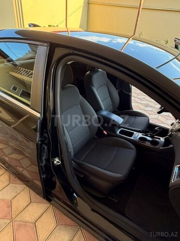 Chevrolet Cruze-14