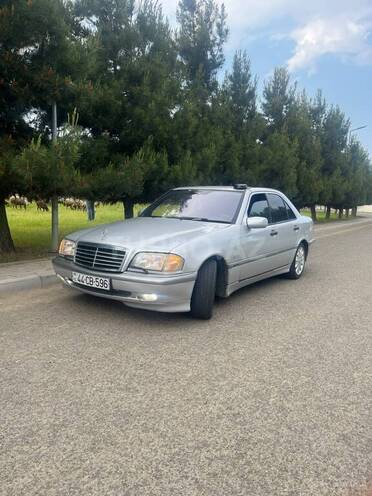 Mercedes C 180-6