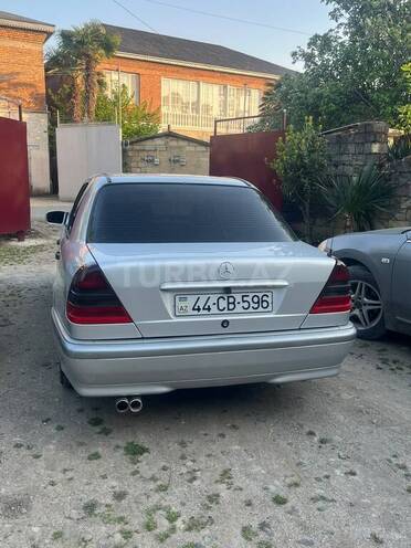 Mercedes C 180-5