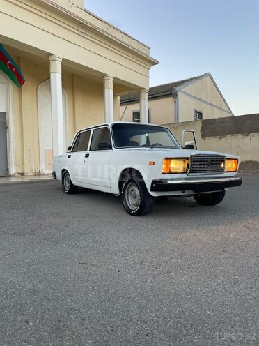LADA (VAZ) 2107-6