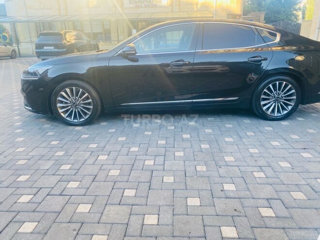 Kia K7-10