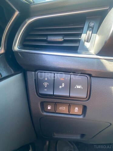 Kia K7-16