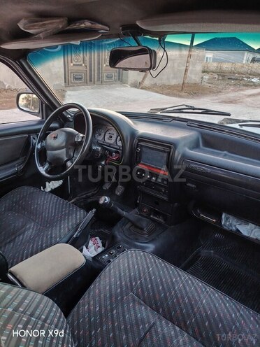 GAZ 3110 "Volga"-5