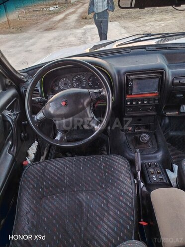 GAZ 3110 "Volga"-7