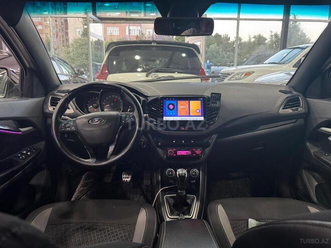 LADA (VAZ) Vesta-8