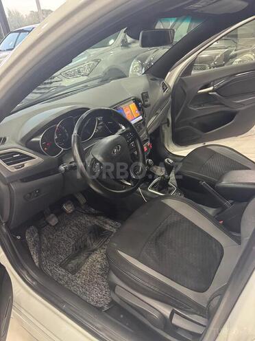 LADA (VAZ) Vesta-6