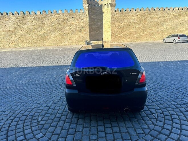 Kia Rio-2