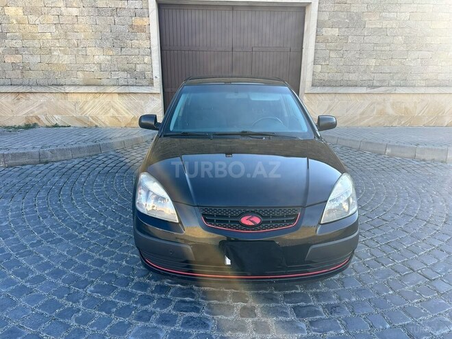 Kia Rio-1