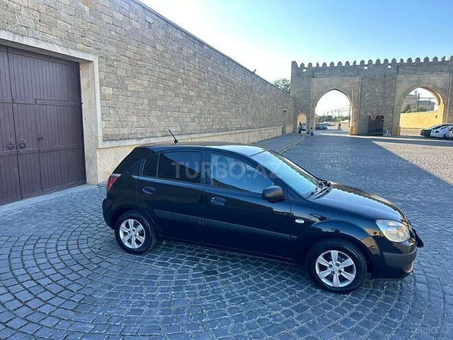 Kia Rio-8