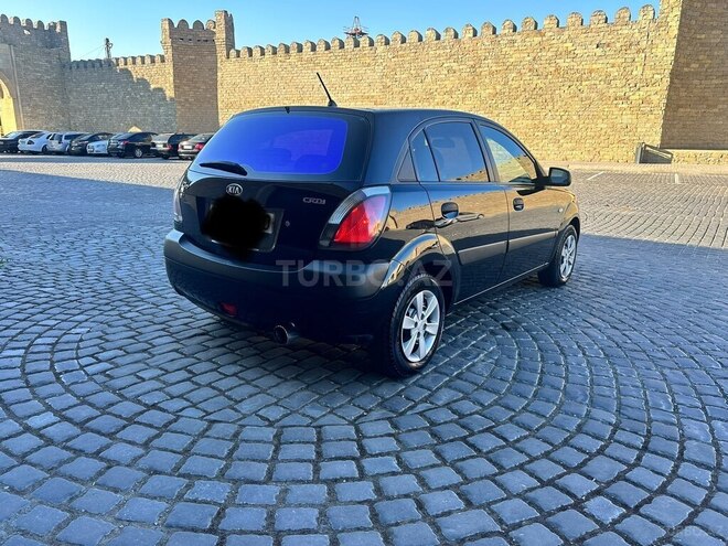 Kia Rio-11