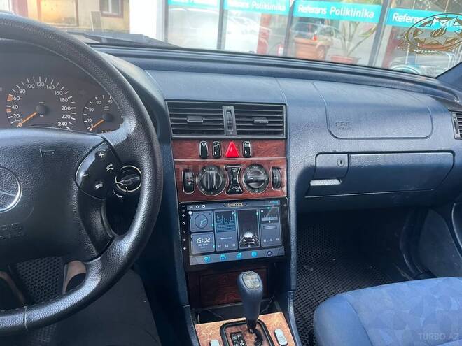 Mercedes C 180-3