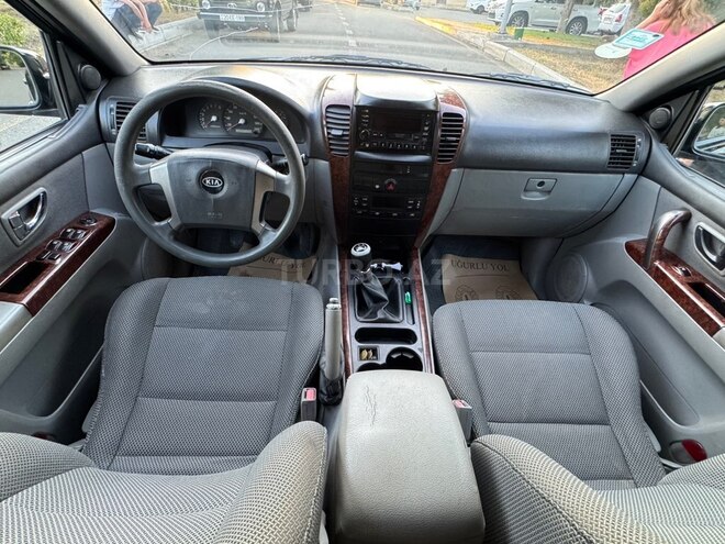 Kia Sorento-7