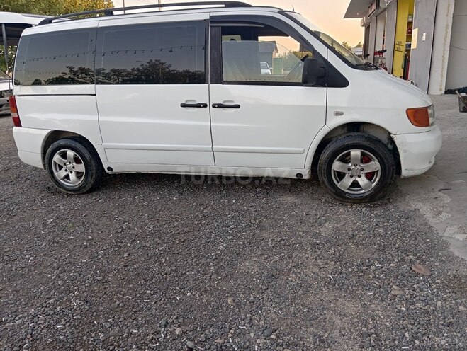 Mercedes Vito 112 CDI-13