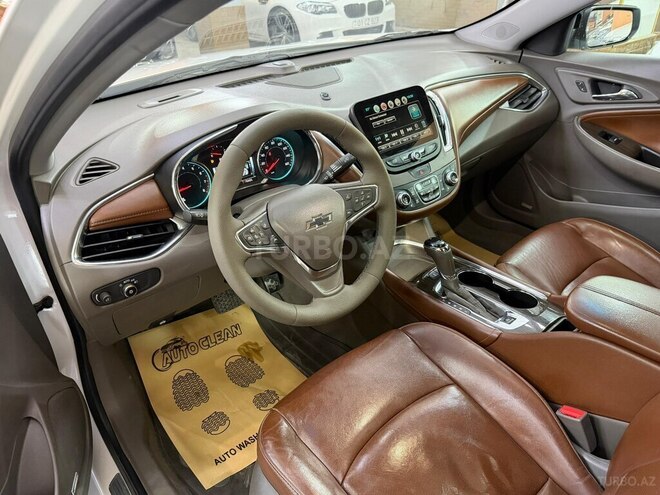Chevrolet Malibu-11