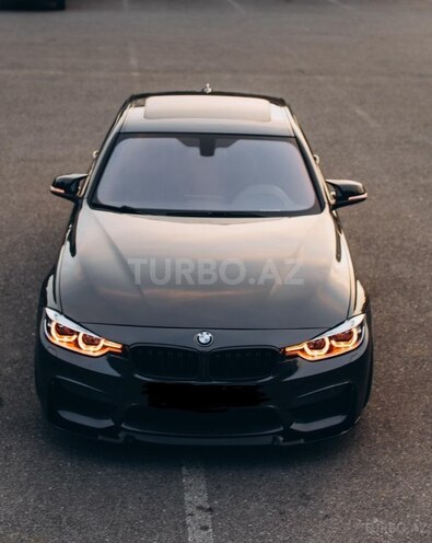 BMW 330-1