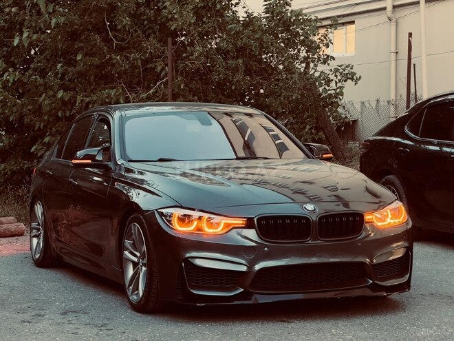 BMW 330-4
