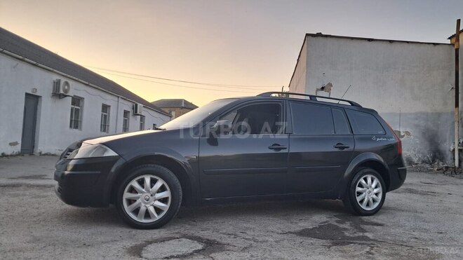 Renault Megane-15
