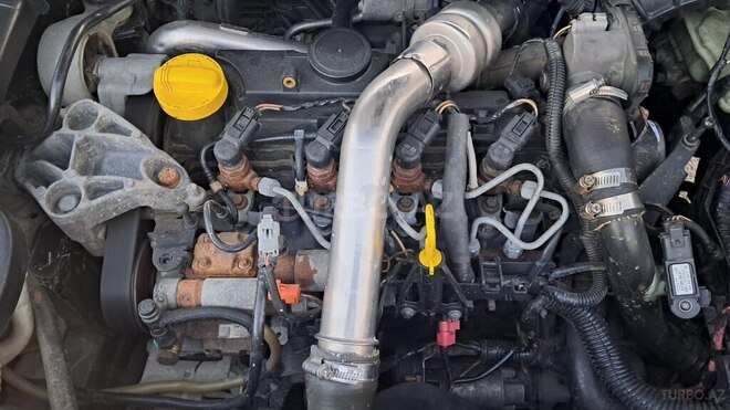 Renault Megane-10
