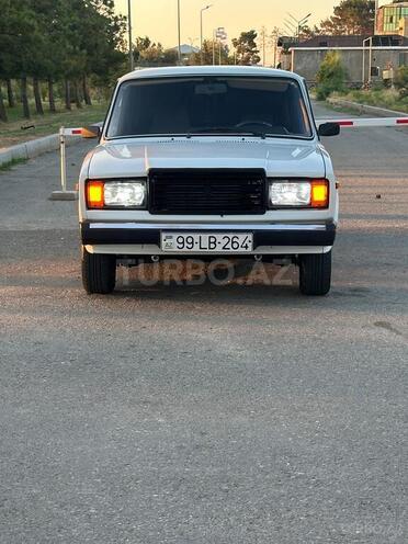 LADA (VAZ) 2107-1