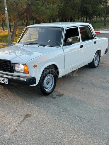 LADA (VAZ) 2107-4