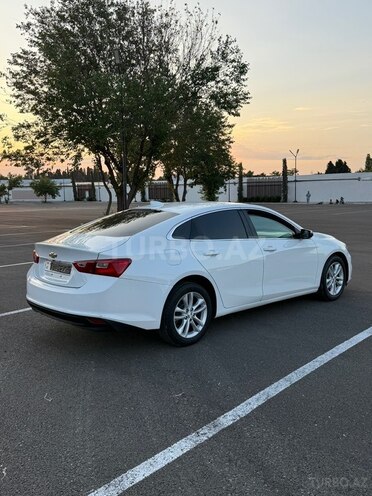 Chevrolet Malibu-6