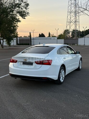 Chevrolet Malibu-5