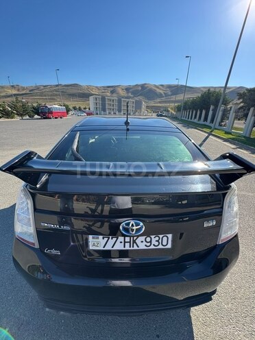 Toyota Prius-6