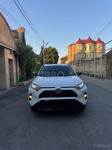 Toyota RAV4-1