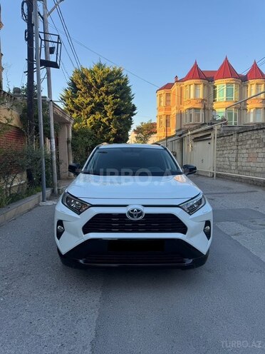 Toyota RAV4-2