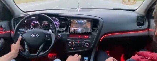 Kia Optima-6