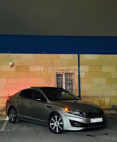 Kia Optima-5