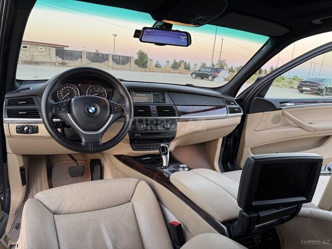 BMW X5-7