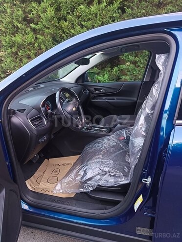 Chevrolet Equinox-4